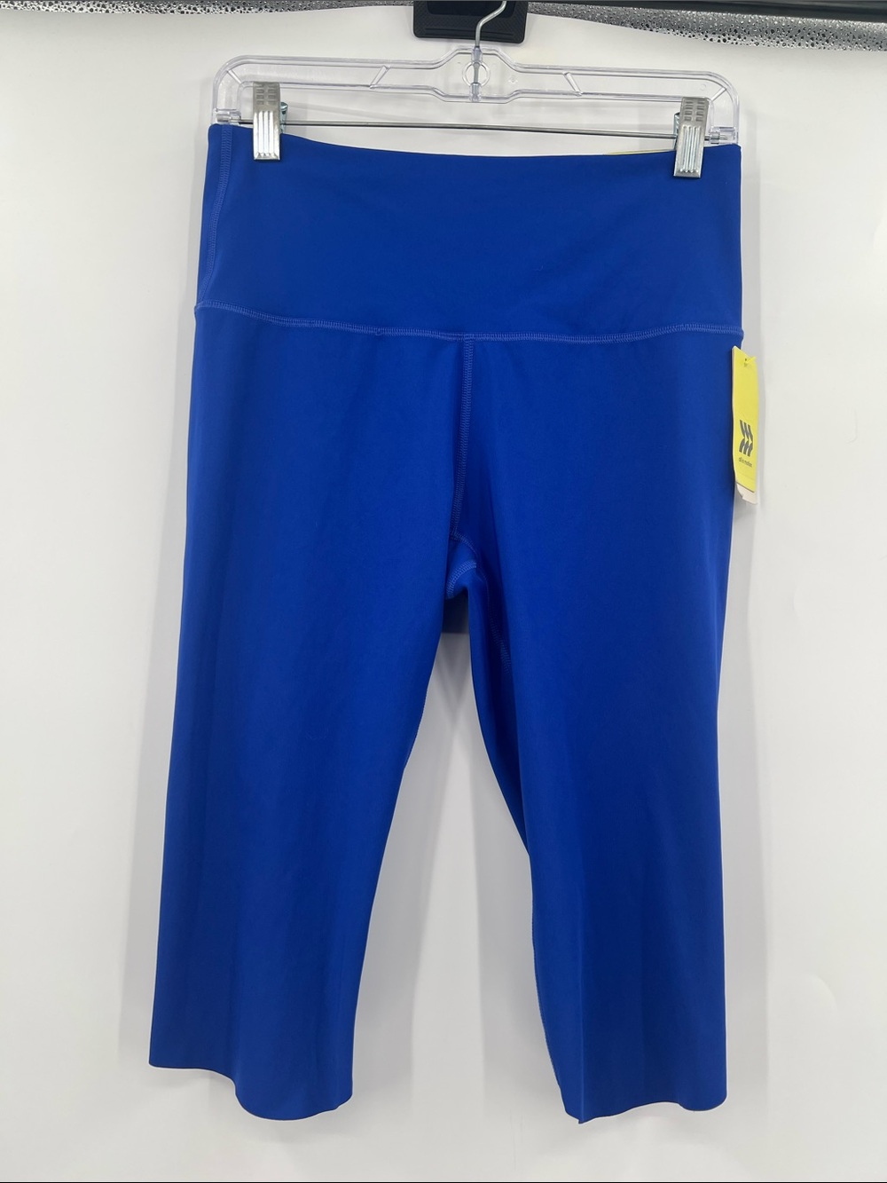 Size Med.  All in motion high rise capri  NWT